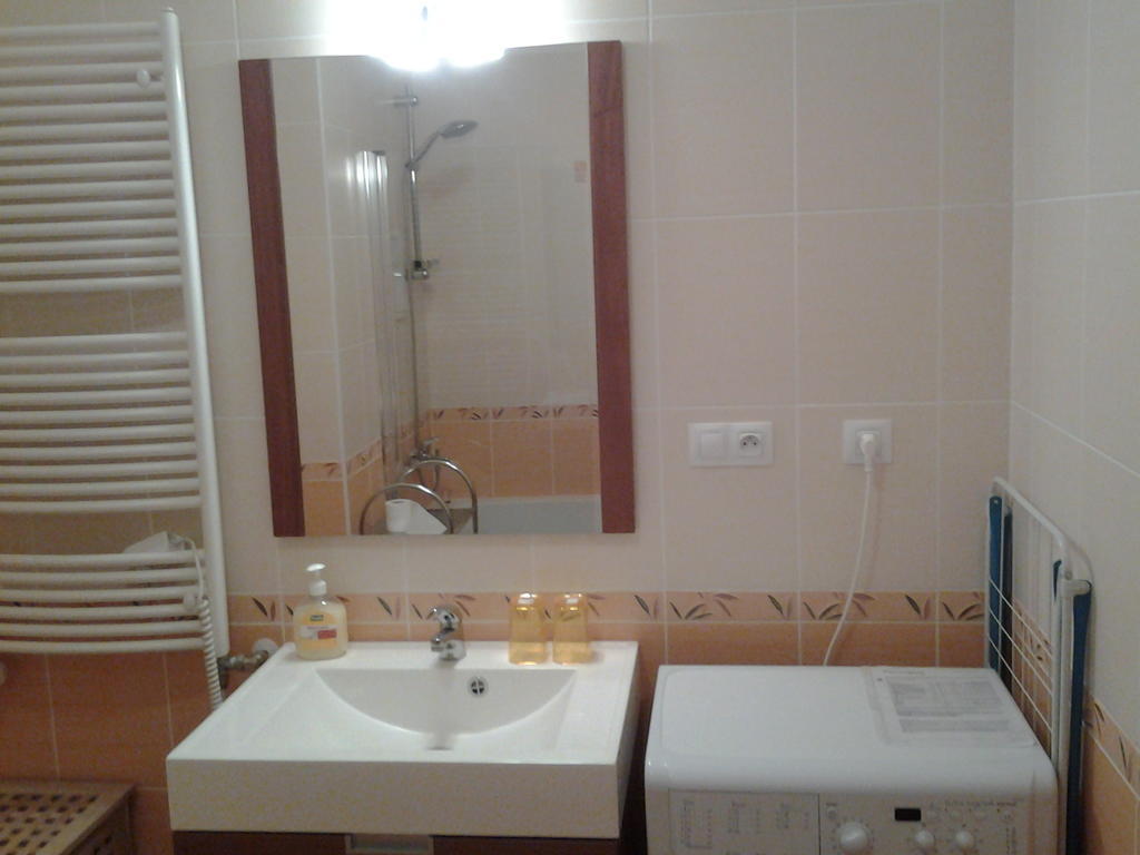 Apartman Residence Nabrezi Бероун Екстериор снимка